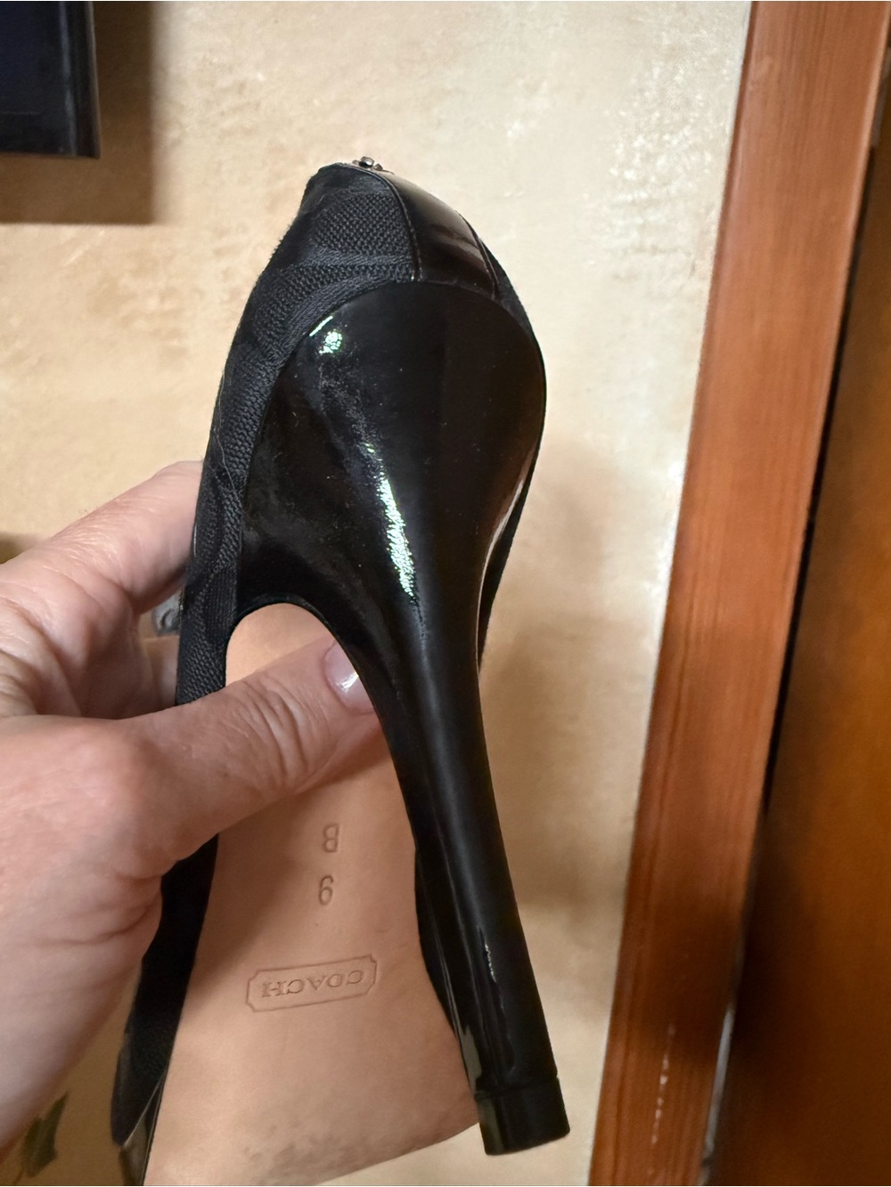 Coach EUC Caya Monogram Signature Logo Stiletto Heel - Picture 11 of 11